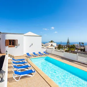 https://villa-el-callao.puertodelcarmen-hotels.org