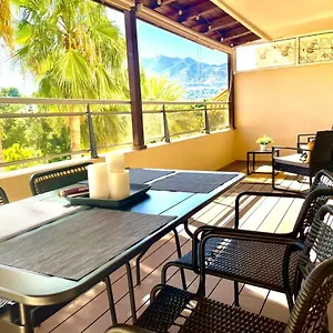 https://precioso-apartamento-en-urbanizacin-marina-golf.1costadelsol.com